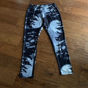 Azalea Moon Scene Print Leggings‎